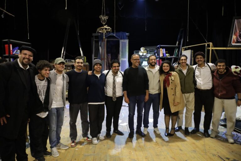 بالصور.. أشرف عبد الباقى يشهد على موت فوضوي صدفة بالمسرح العالمي بالقاهرة