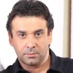 النجم كريم عبد العزيز يستعد لمفاجأة ويواصل حضوره وتألقه سينما ودراما