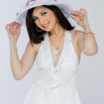 ميرنا كوزا تتعاون مع مخرج أمريكي في كليب الحب حلو