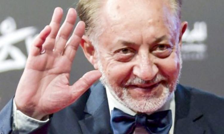 الوسط الفني ينعي ويودع الفنان الكبير عبد العزيز مخيون بعد رحلة طويلة من العطاء والإبداع