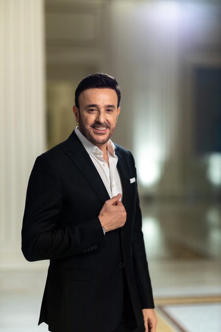 صابر الرباعي يحلق بأغنية طاير ويواصل طرح أغنيات ألبومه الجديد